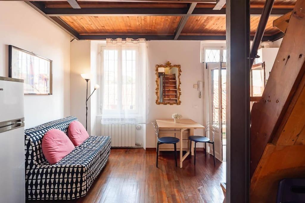 Apartment Navigli - Centro Vintage Apt - Movida&free Wifi Milan