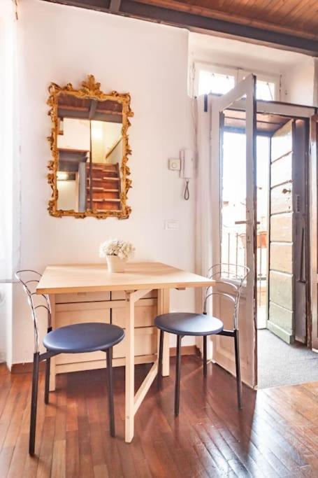 Apartment Navigli - Centro Vintage Apt - Movida&free Wifi *