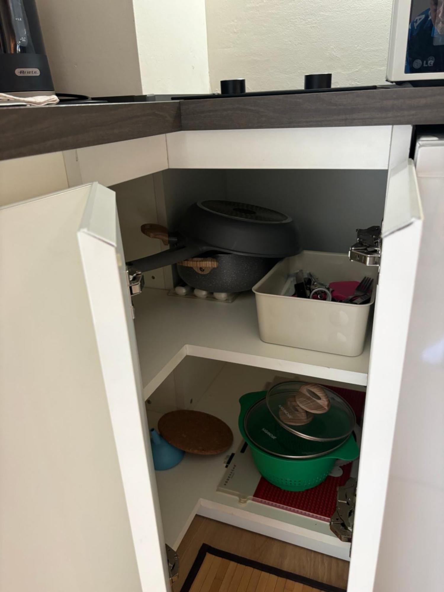 Apartment La Vecchia Milano-les Nubles Vannucci - Il Ballatoio E Il Cortile Milan