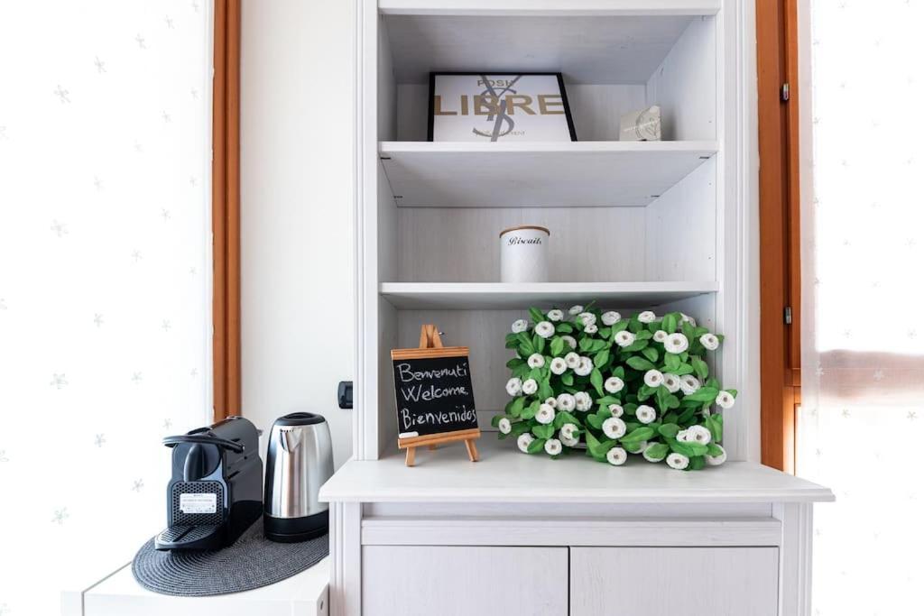 Appartamento Caterina A 5 Minuti Da Fiere E San Siro Con Wifi-netflix-free Parking *