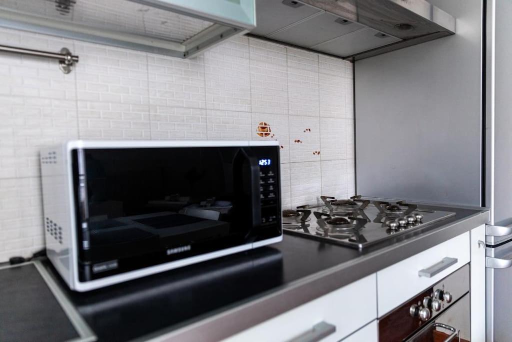 Caterina A 5 Minuti Da Fiere E San Siro Con Wifi-netflix-free Parking * Milan