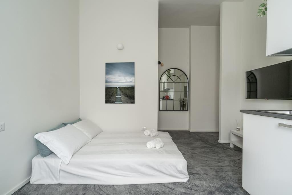 Giorgina's One Bedroom 20 Minuts Walking To Duomo Apartamento