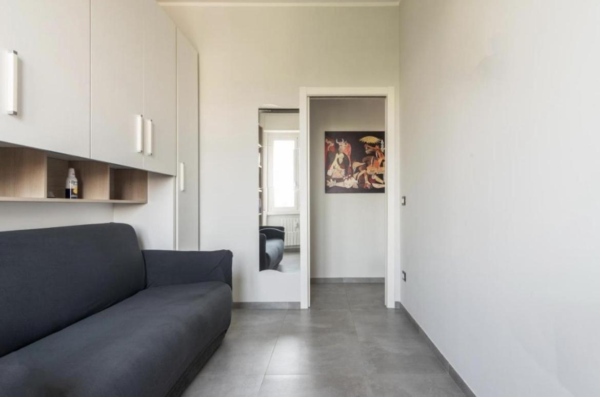 Luxury In Prada District Near Mm Brenta & Center - Ideal For Business Profiles Appartamento Milano