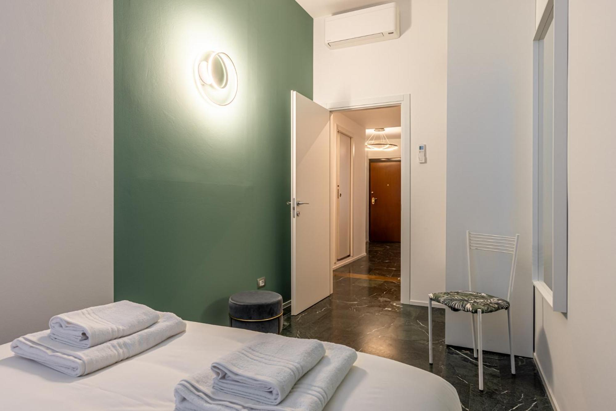 Apartment Duomo - Unione Charme Milan