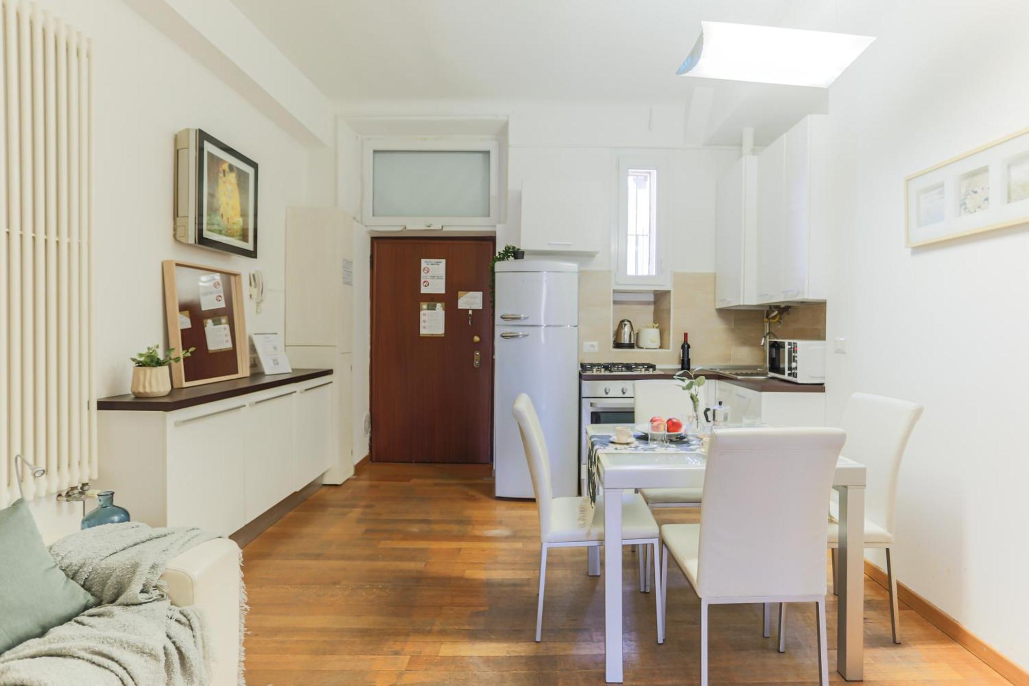 The Rent - Near Navigli Milan