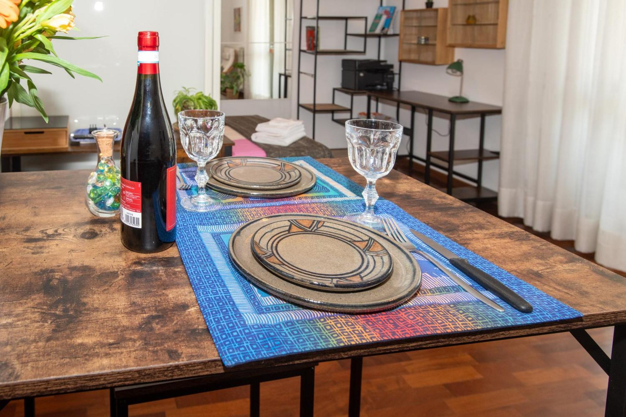 Apartamento 10 Minutes Duomo-elegant Milão