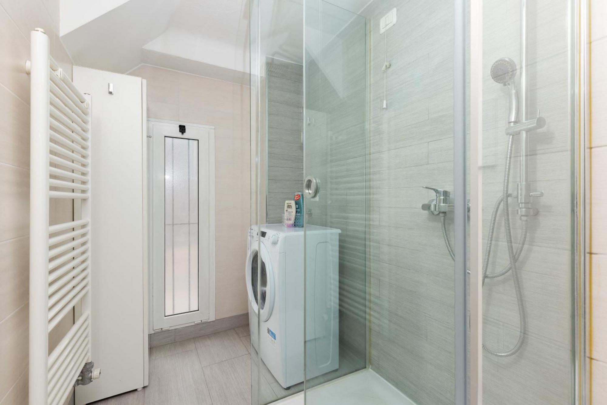 Prada Loft - Posto Auto Privato Apartment Milan