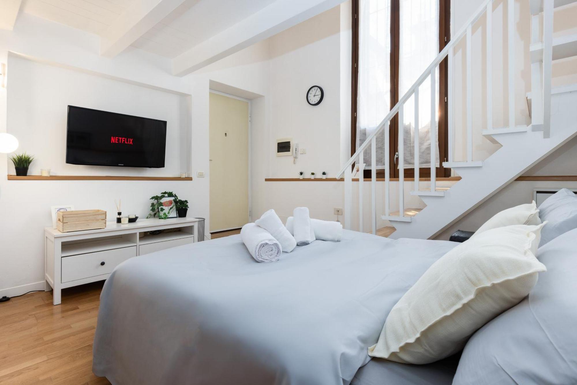 Prada Loft - Posto Auto Privato Apartment *