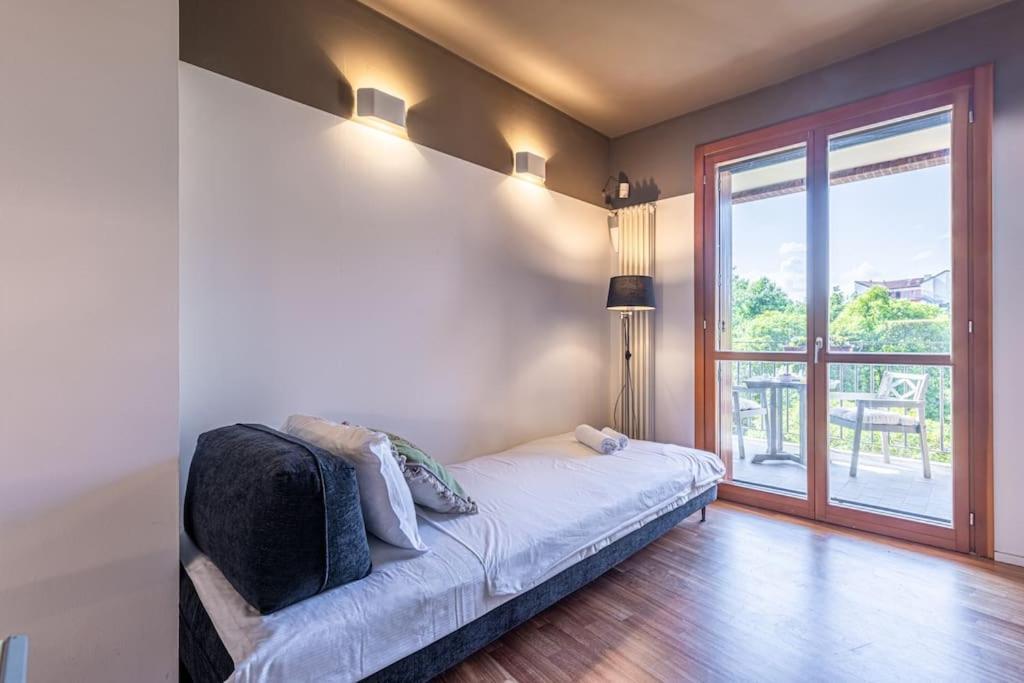 Fa44 - Lux Apt With Big Balcony & Modern Design -
