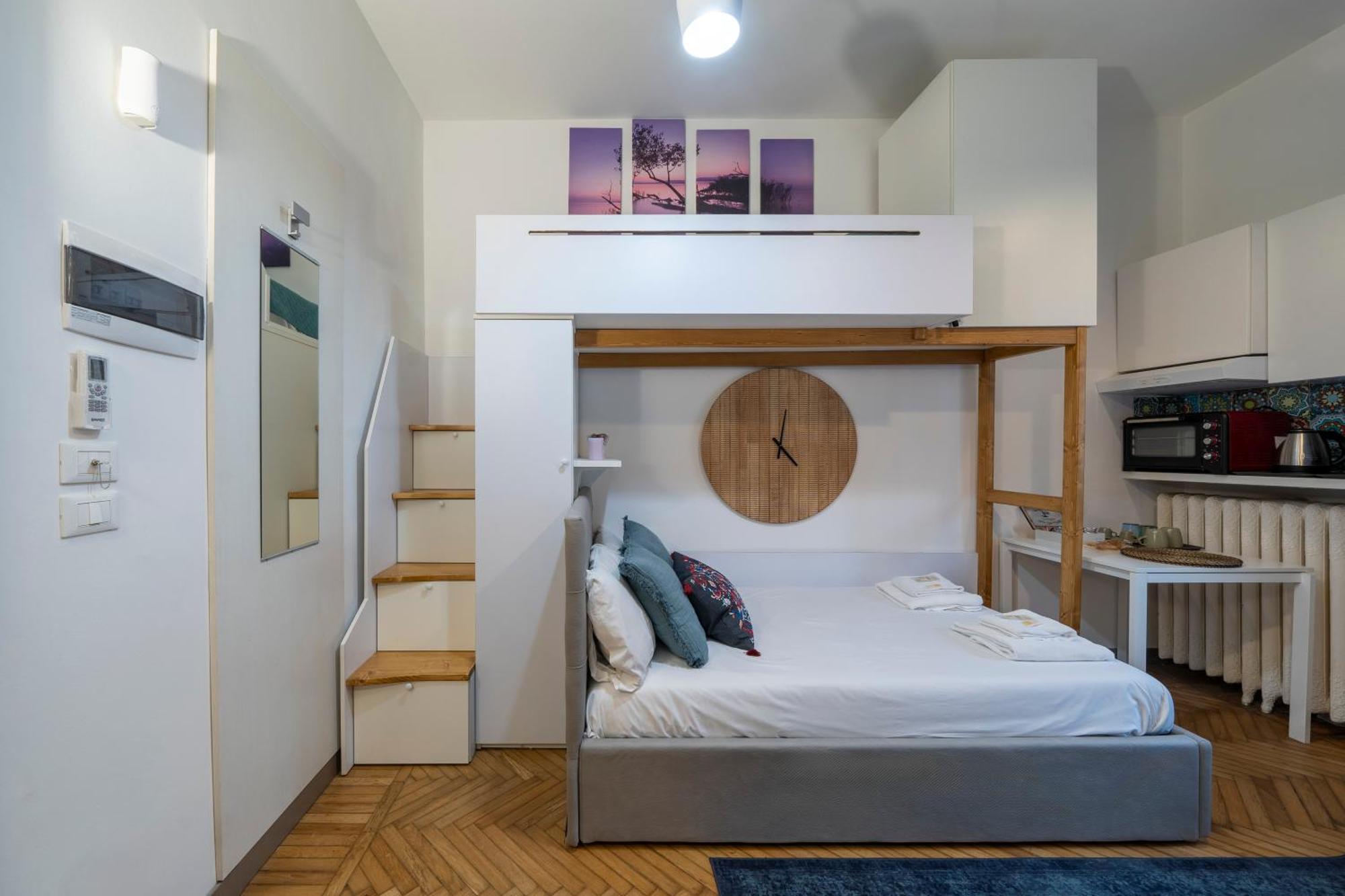 Loreto Prestige - Parking Free & Bulb Gym Bed & Breakfast