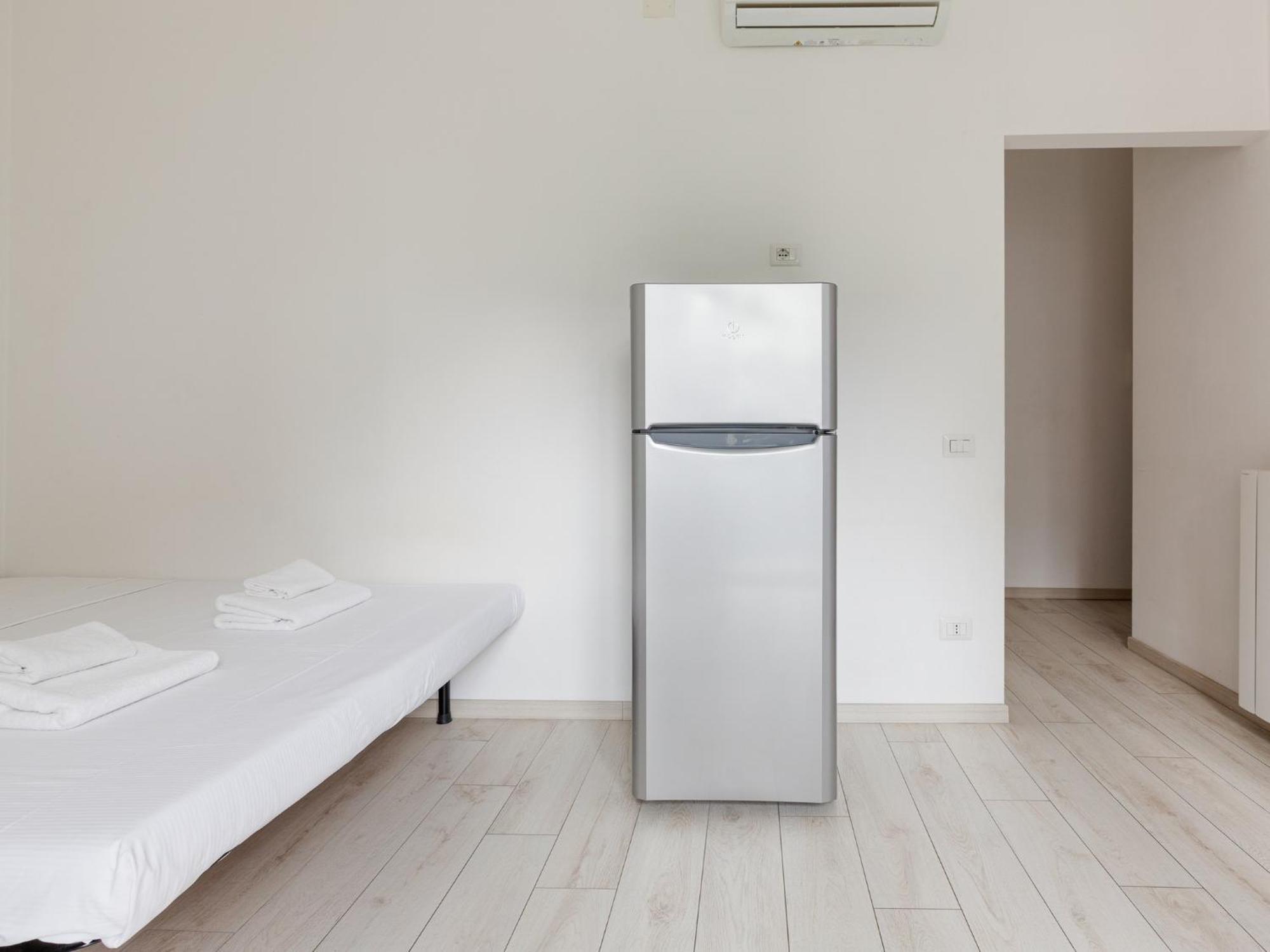 Apartment Cimiano M2 Cozy With Balcony