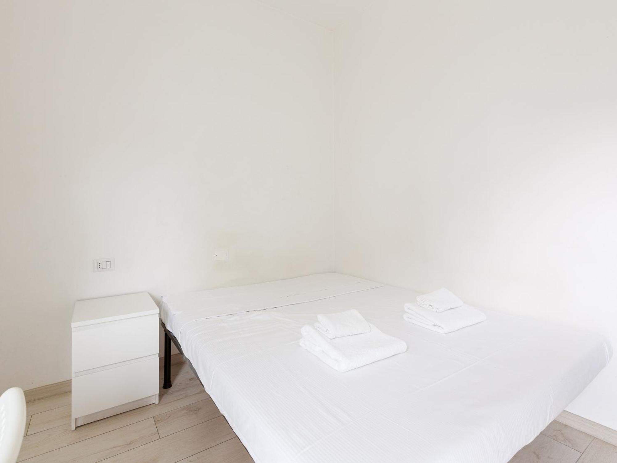 Apartment Cimiano M2 Cozy With Balcony