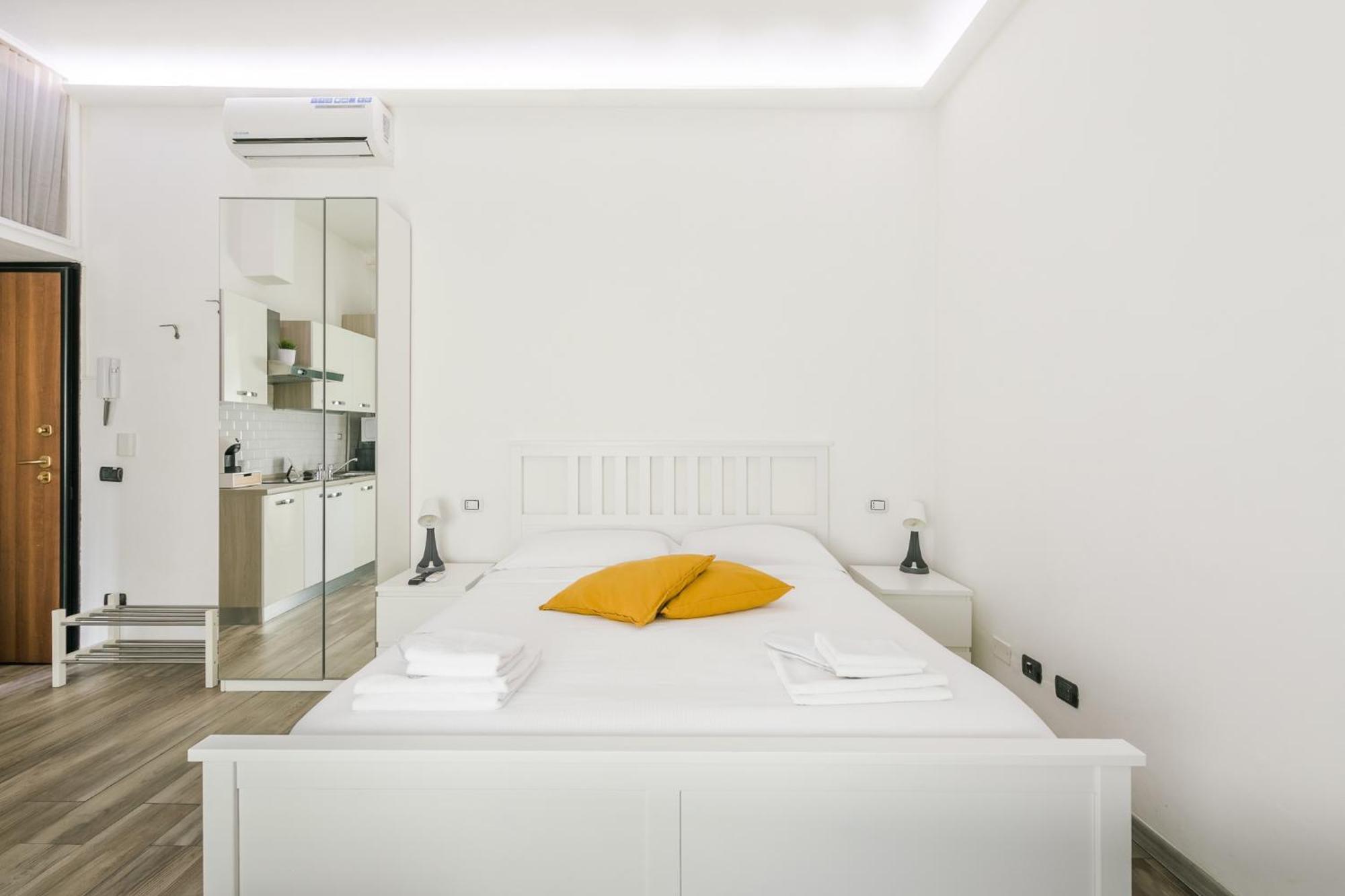 21 Ext Milan