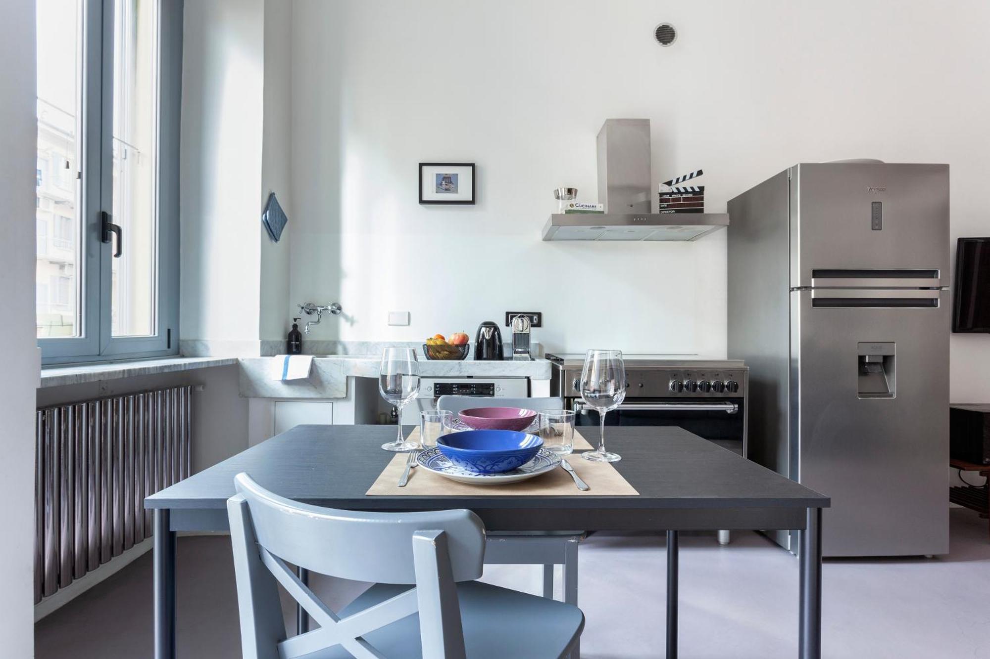 Stylish Industrial Flat * Milão