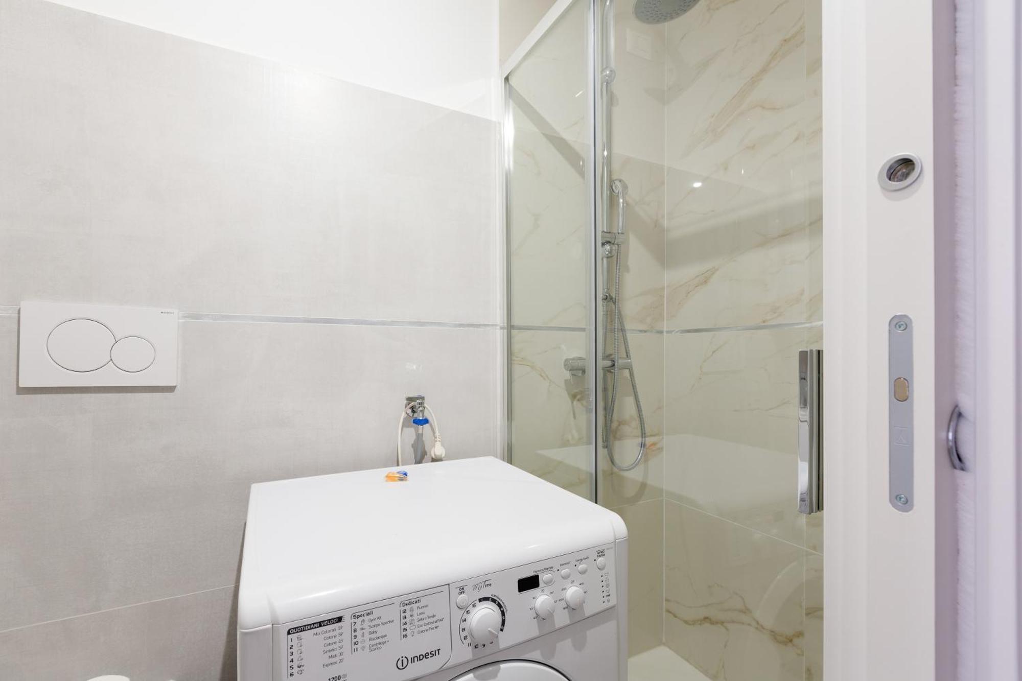 Apartment Cosy -m3 Yellow Line Affori Fn *