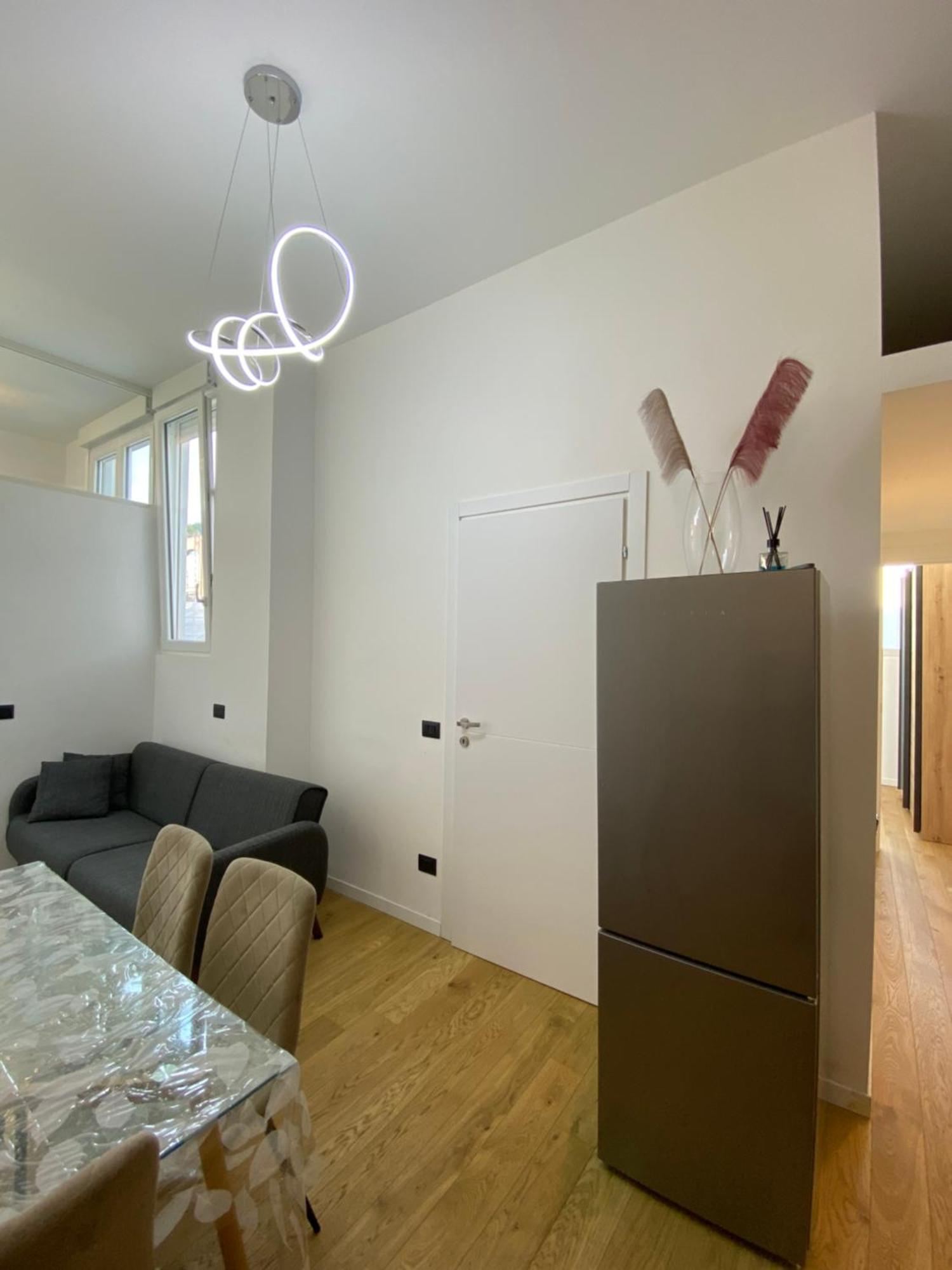 Modern 3 Bedrooms Milan