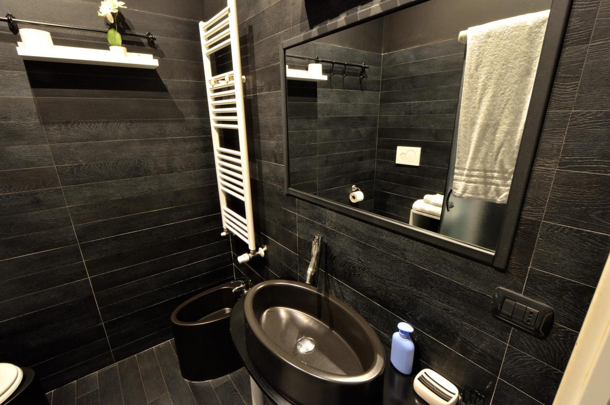 Apartment Stupendo Di Design A Tema America- Potente Wi-fi Ottimo Il Collegamento Con Aeroporto Di Malpensa E Rho Fiera, Vicino Metro