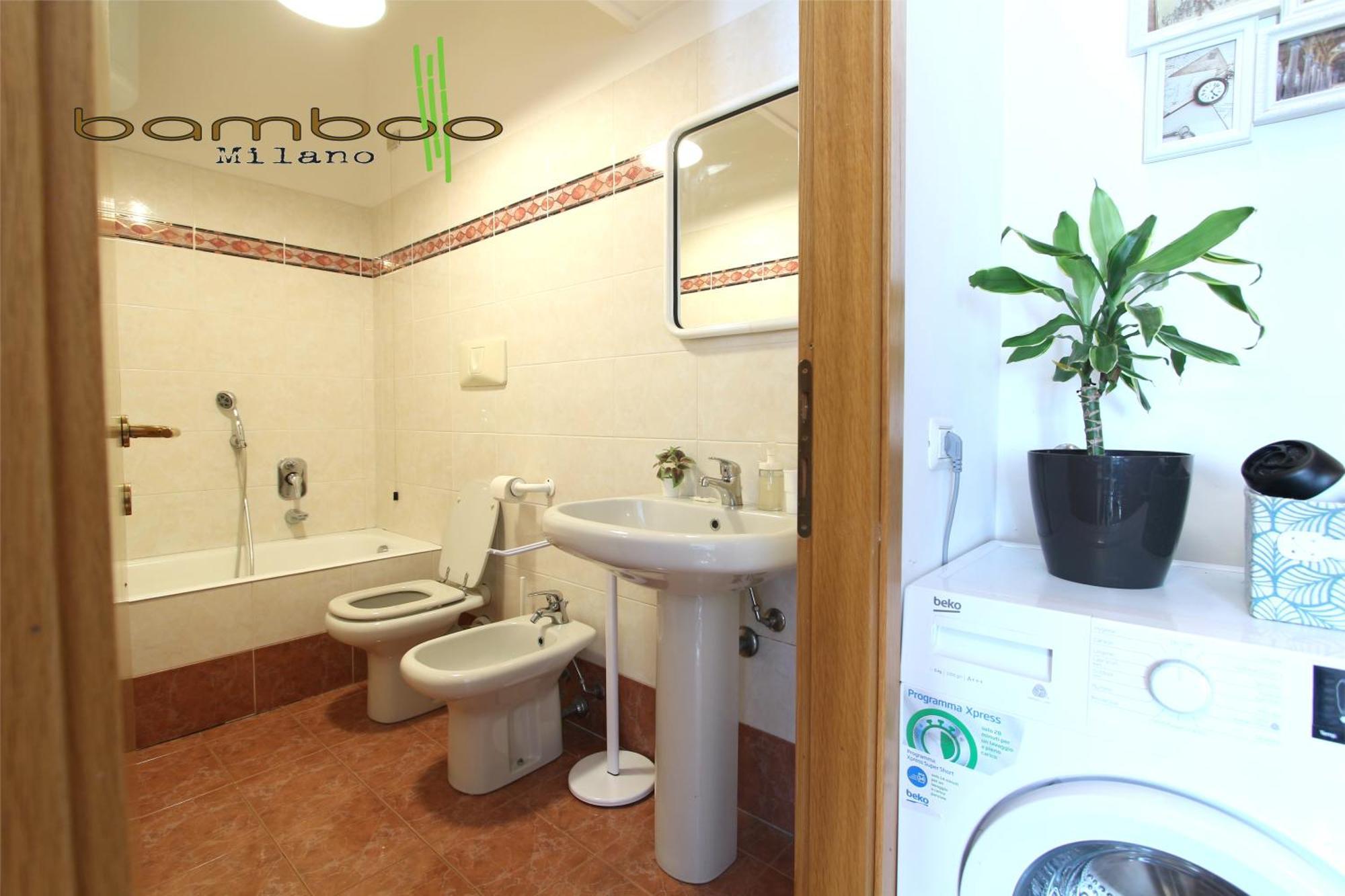 Apartamento Bamboo Copernico Station