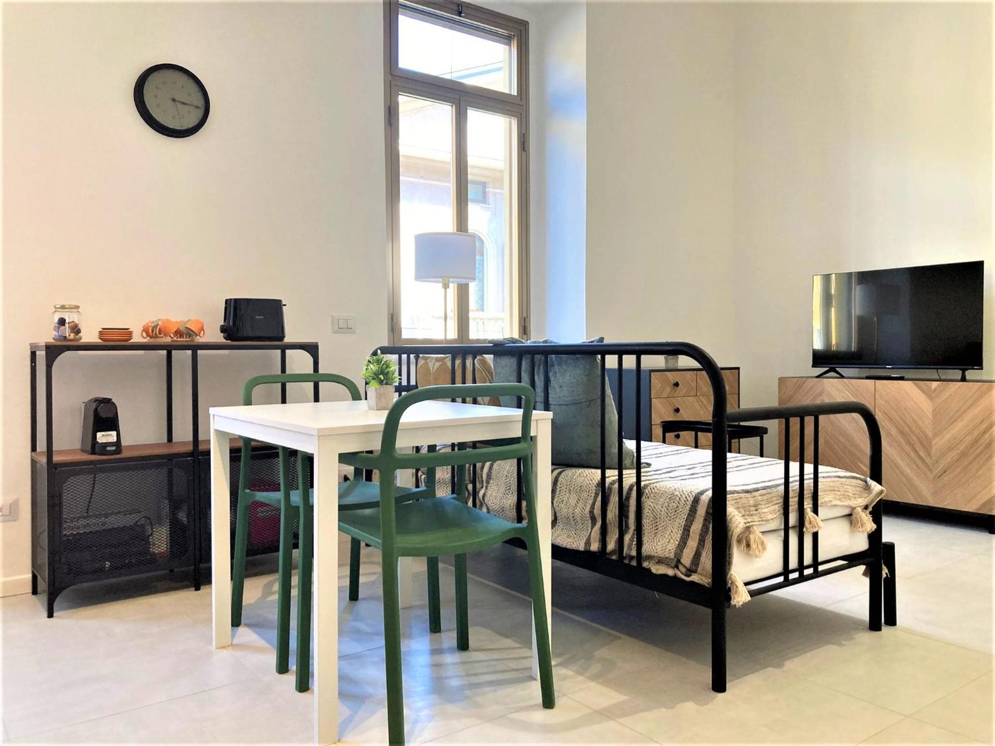 Contemporary - Ornato 13 *