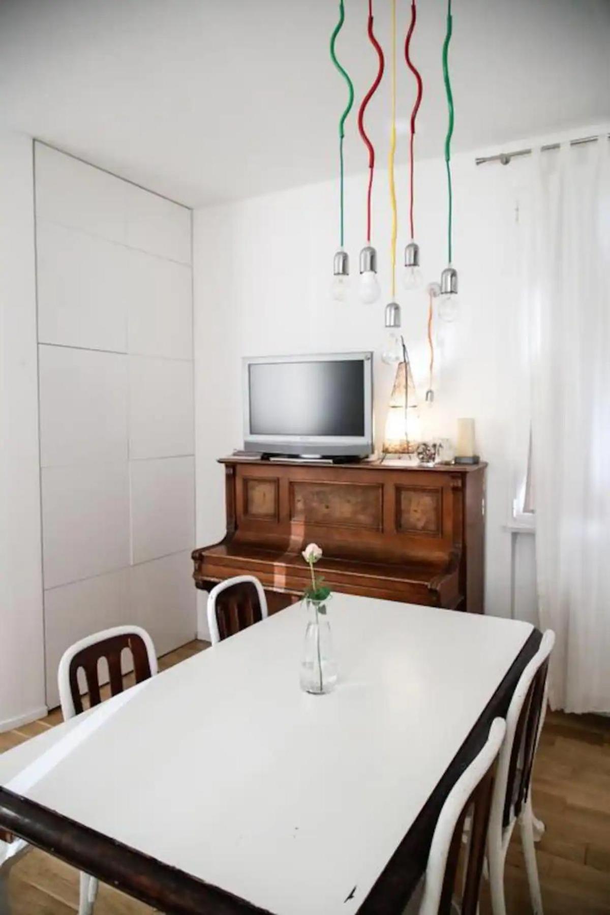 Apartment Yr - Station Milan