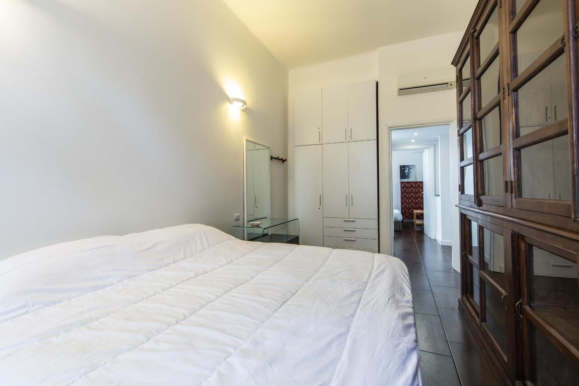 Cermenate 7 Apartamento Milão
