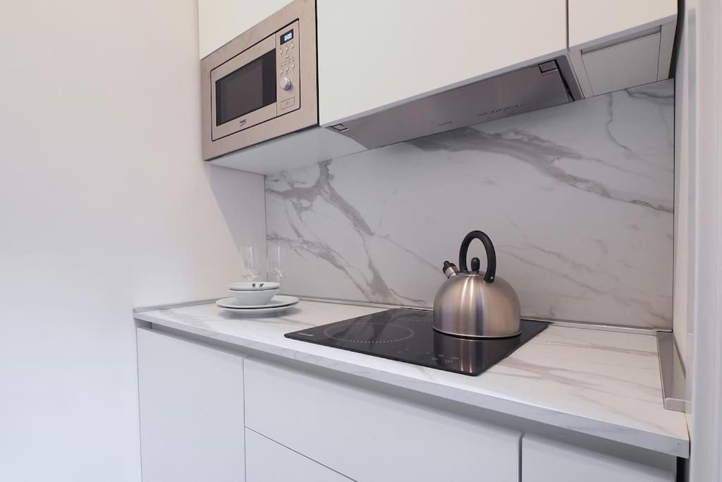 Contempora - Bilocale Castello Sforzesco Apartamento Milão