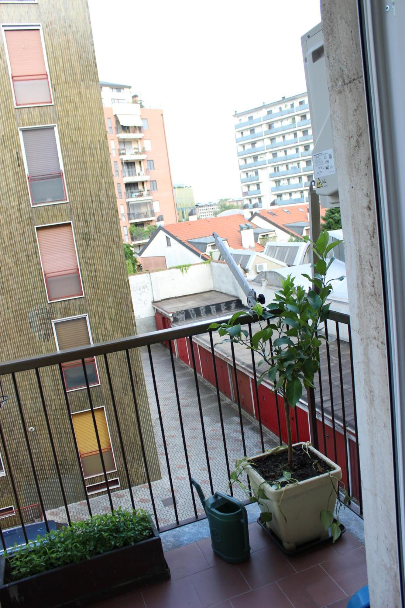 Binda 5 B2 * Milan