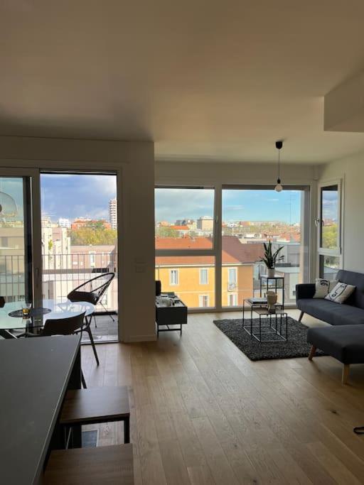 Your Private Skyview *
