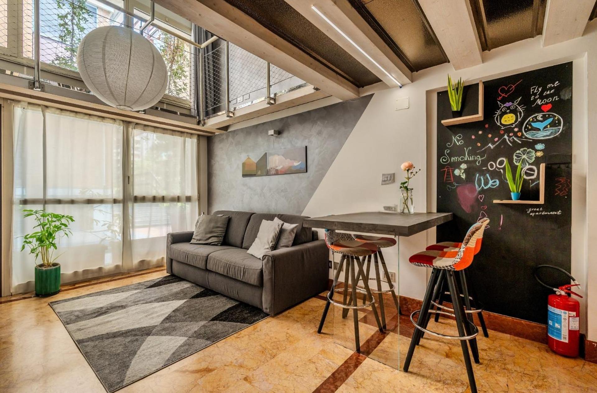 Loft Elegante In Centro Milano In Zona Signorile - Davanti Alla Metro Apartment