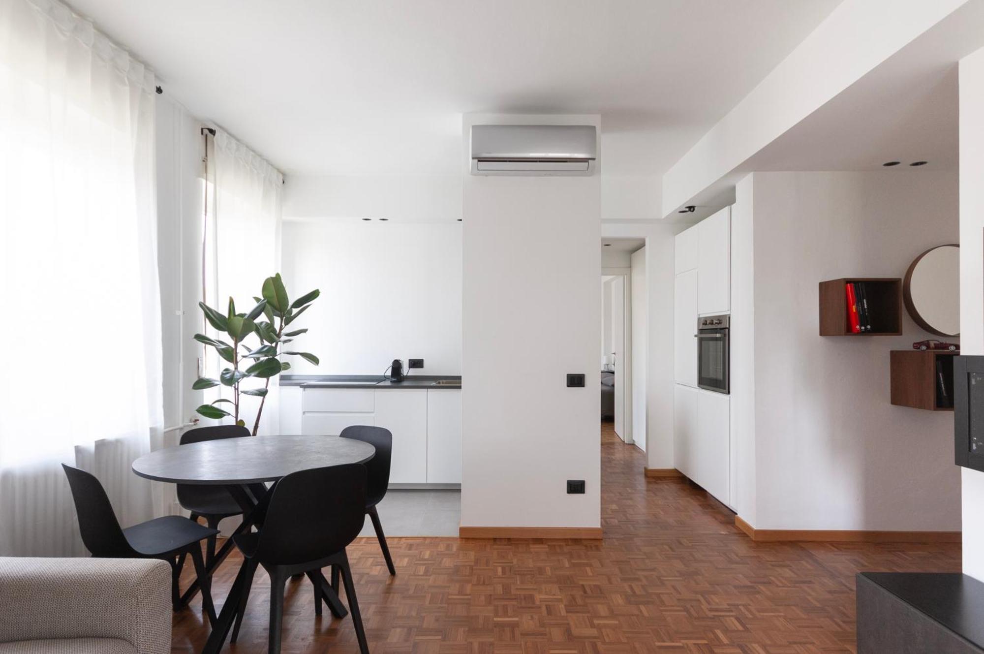Youhosty- Terragni 31 Milan
