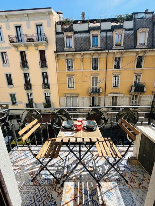 Sempione Comfort Con Balcone A Apartment Milan