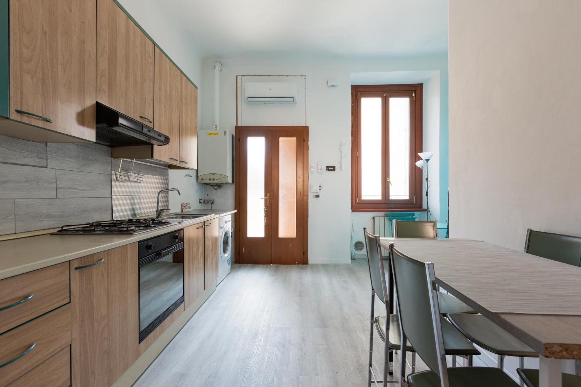 Turquoise Mini Flat Near Fs Apartment *
