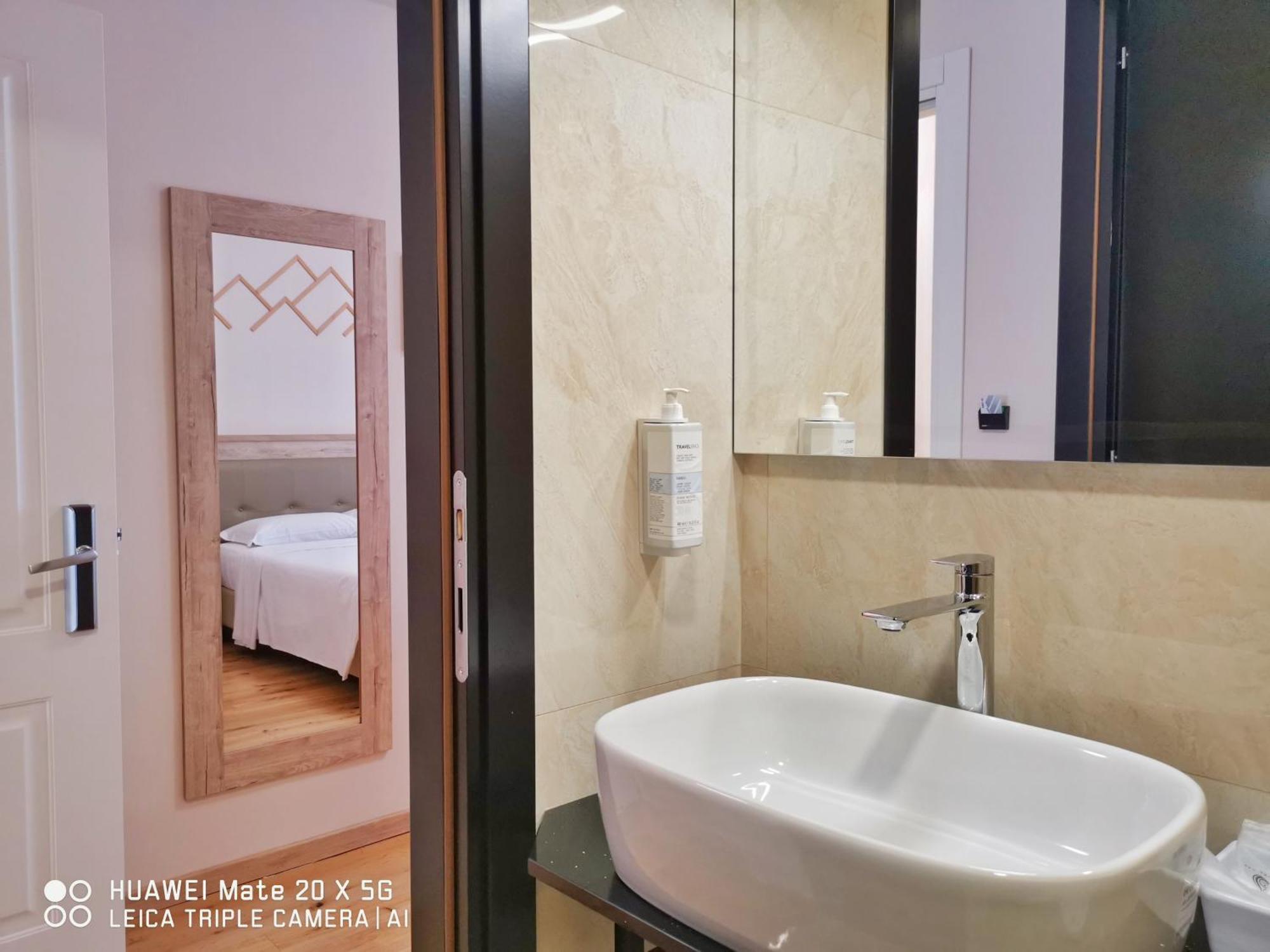 Station Group - Via Ponte Seveso 18 Guest house Milan