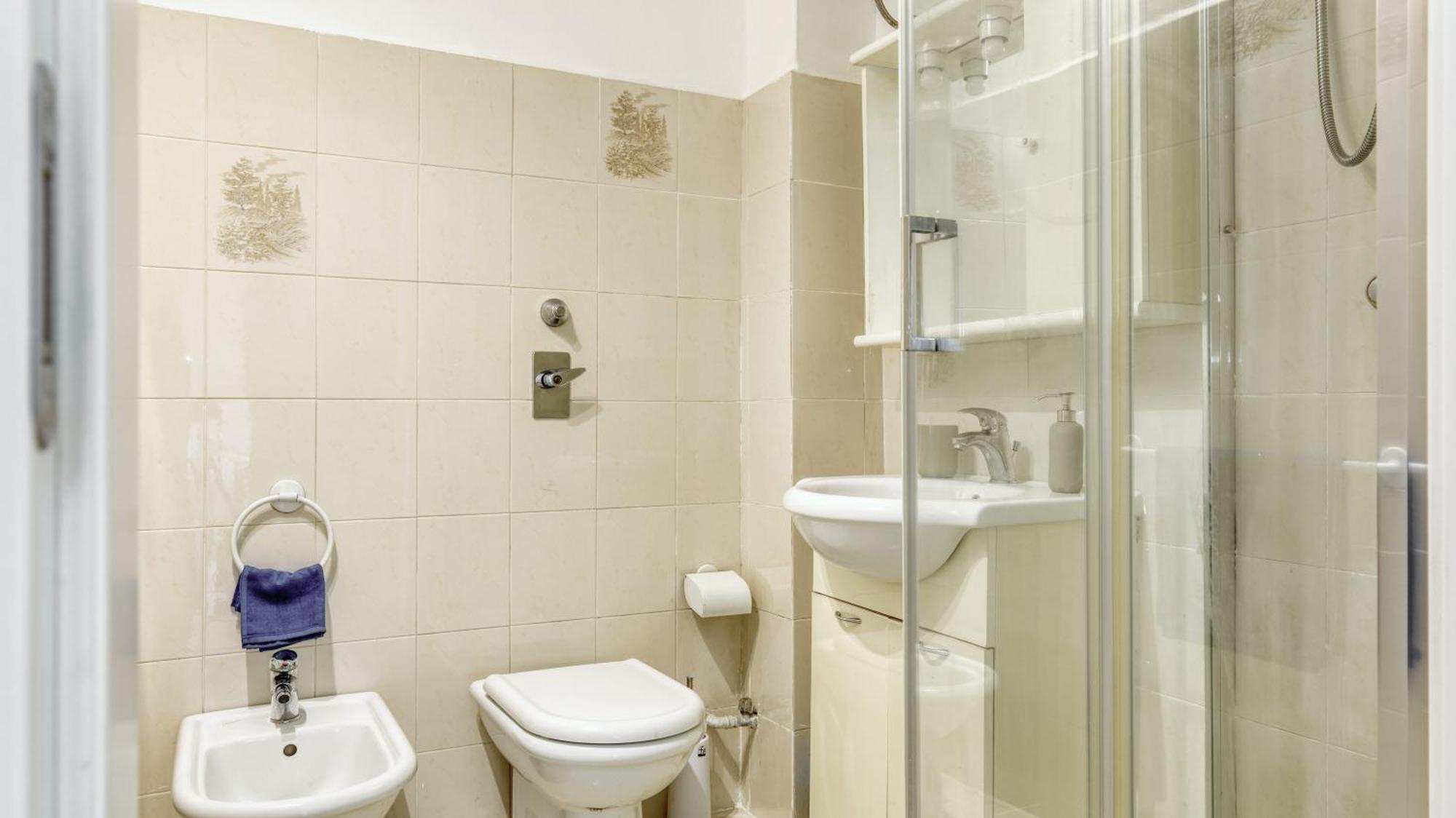 Appartamento Ideal Rent - Viale Sarca 198 *
