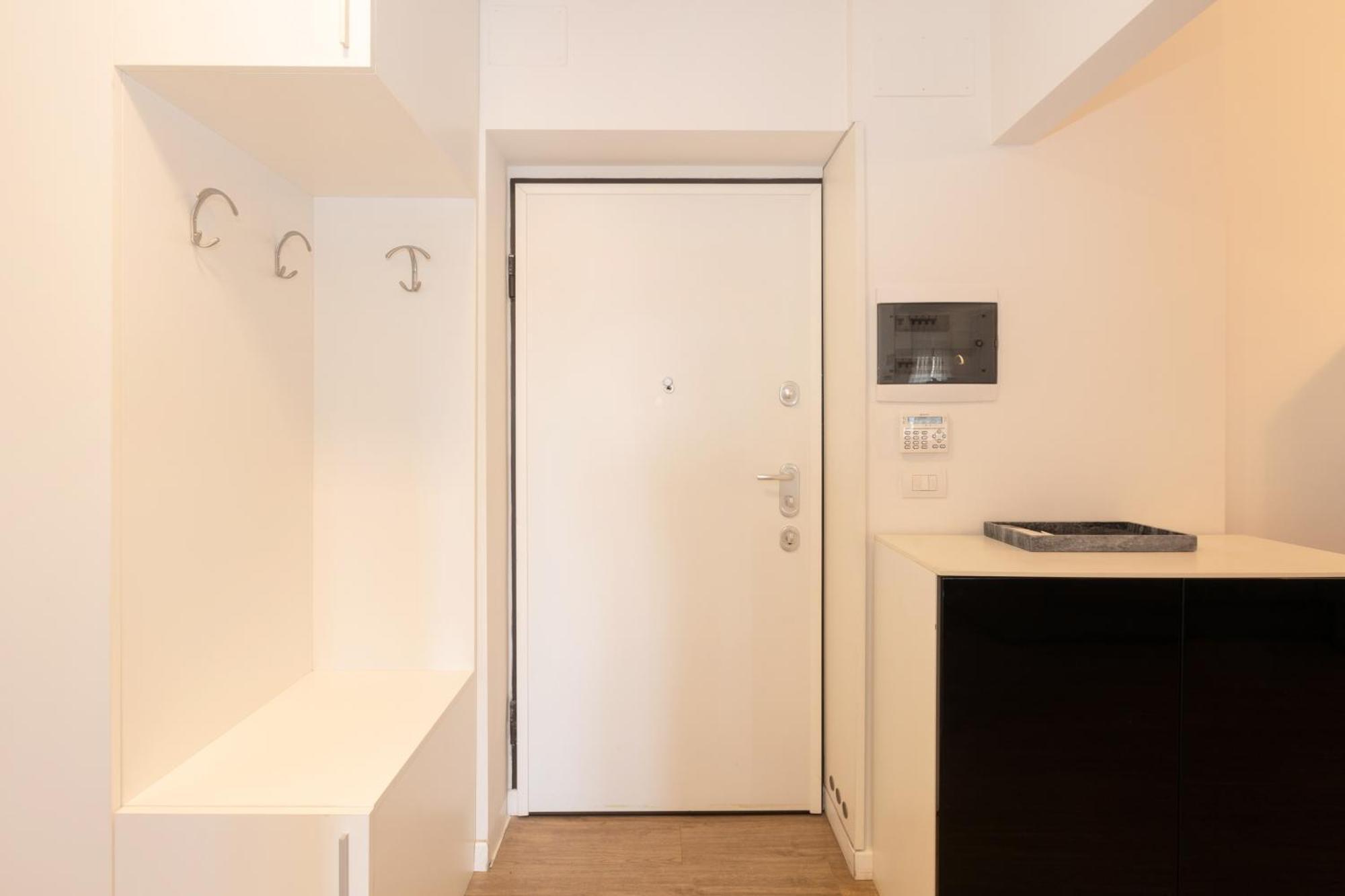 Apartment Ampio Bilocale Dateo - Mirable Pm