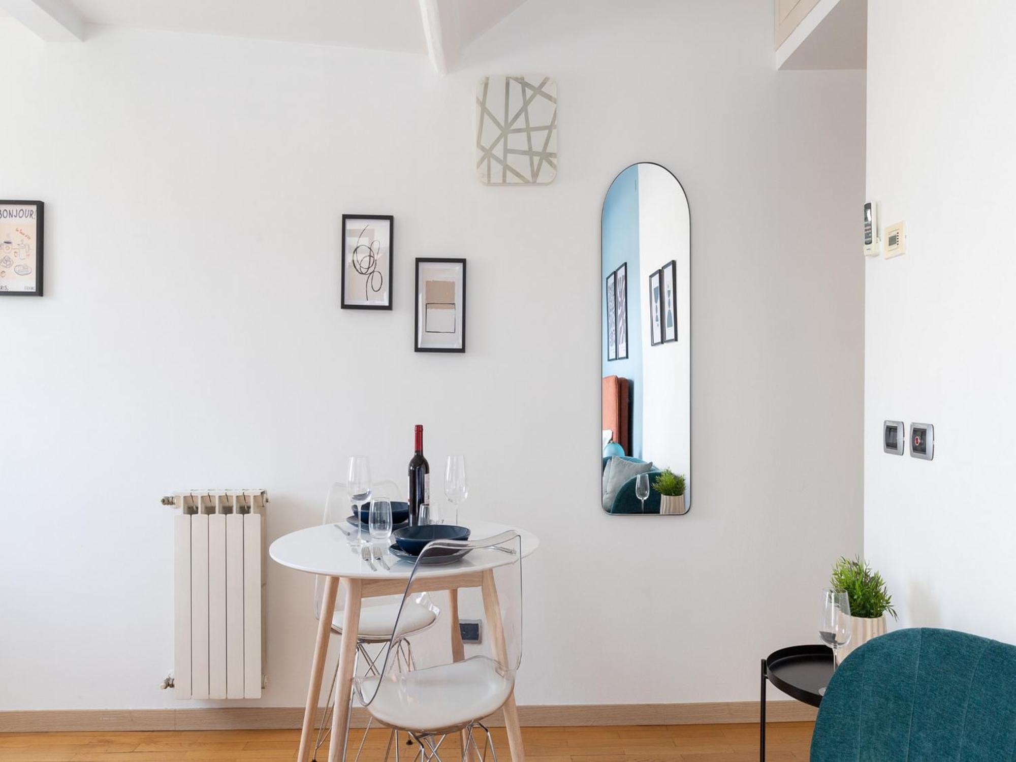 Apartment The Best Rent - Beautiful With Balcony In Porta Romana