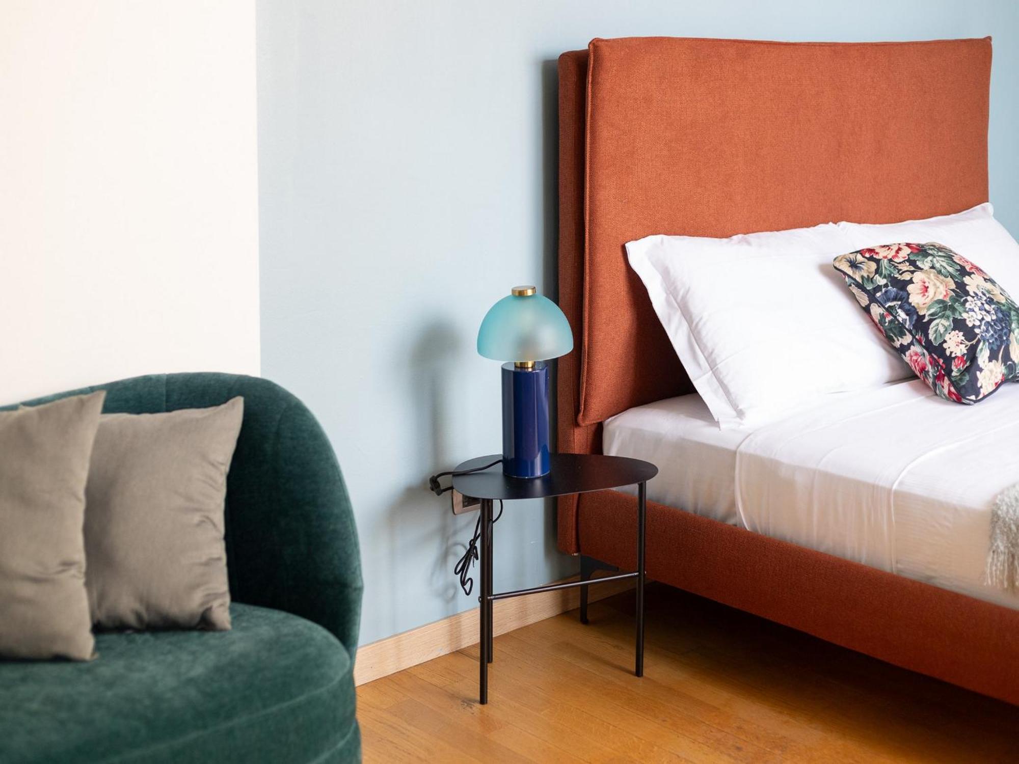 The Best Rent - Beautiful With Balcony In Porta Romana Apartment *