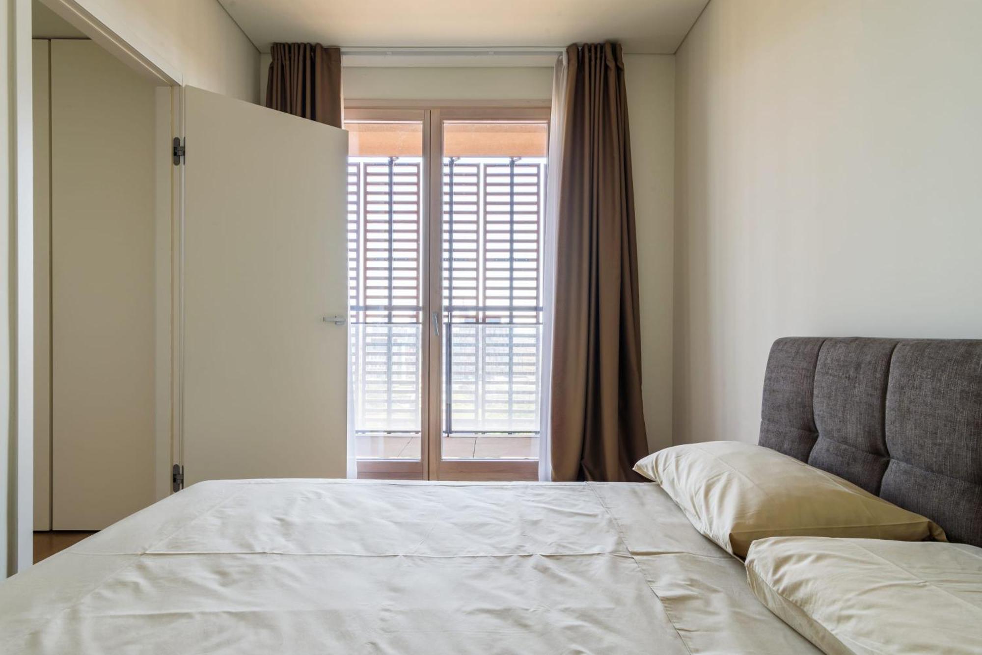 Luxury Flat With Pool Gym Spa Parking - Unit9b * Milan