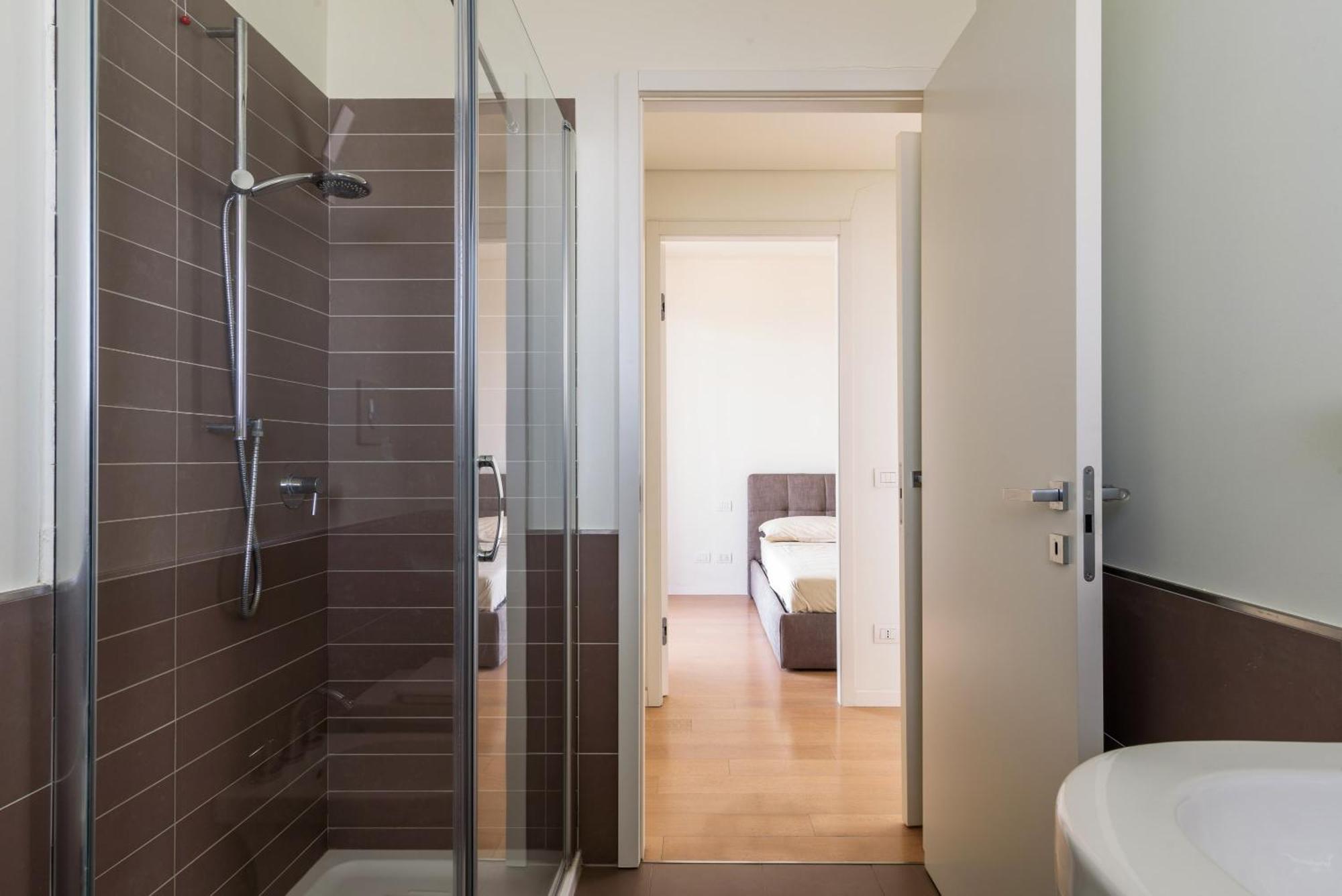 Luxury Flat With Pool Gym Spa Parking - Unit9b Milan