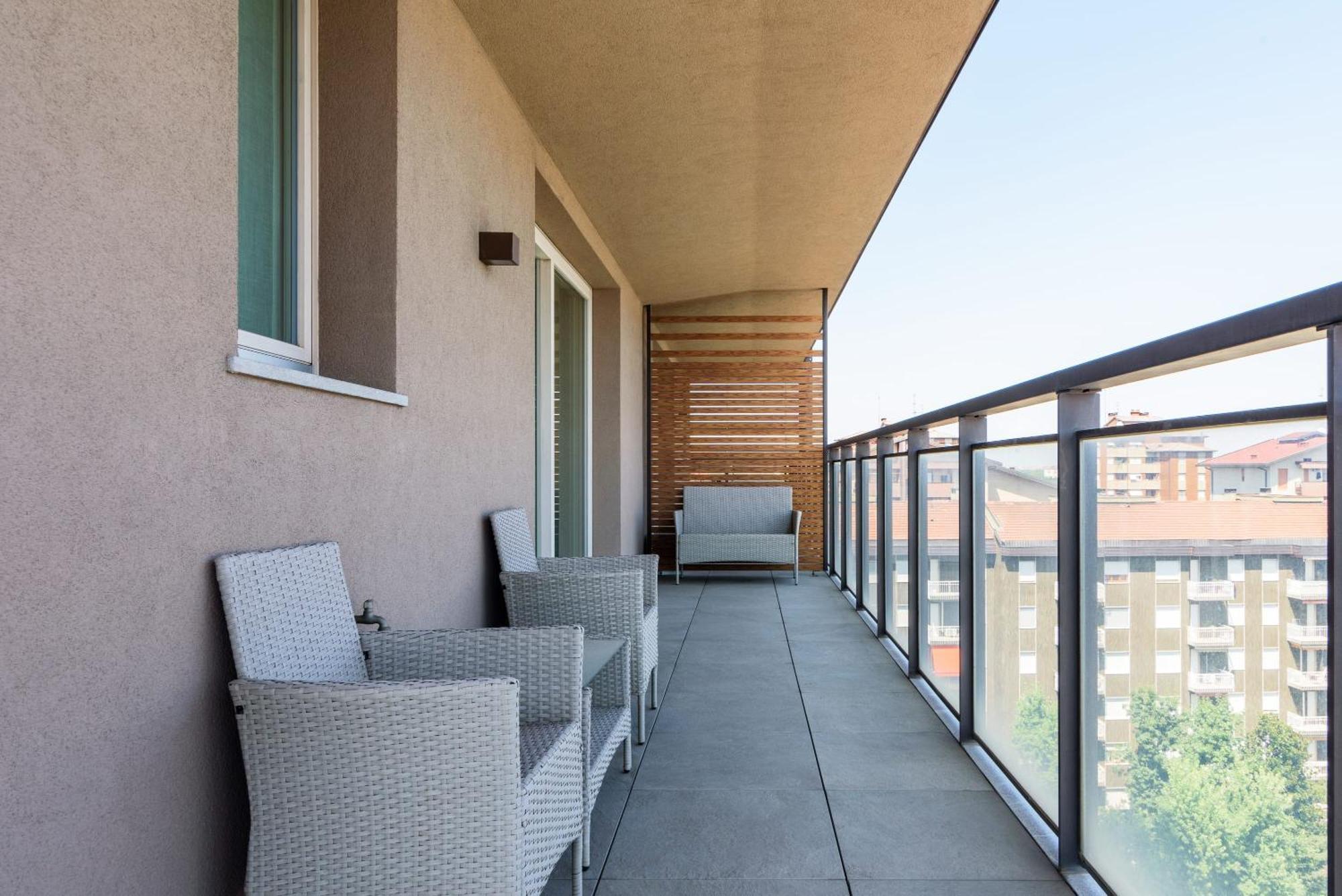 Luxury Flat With Pool Gym Spa Parking - Unit9b Apartment *