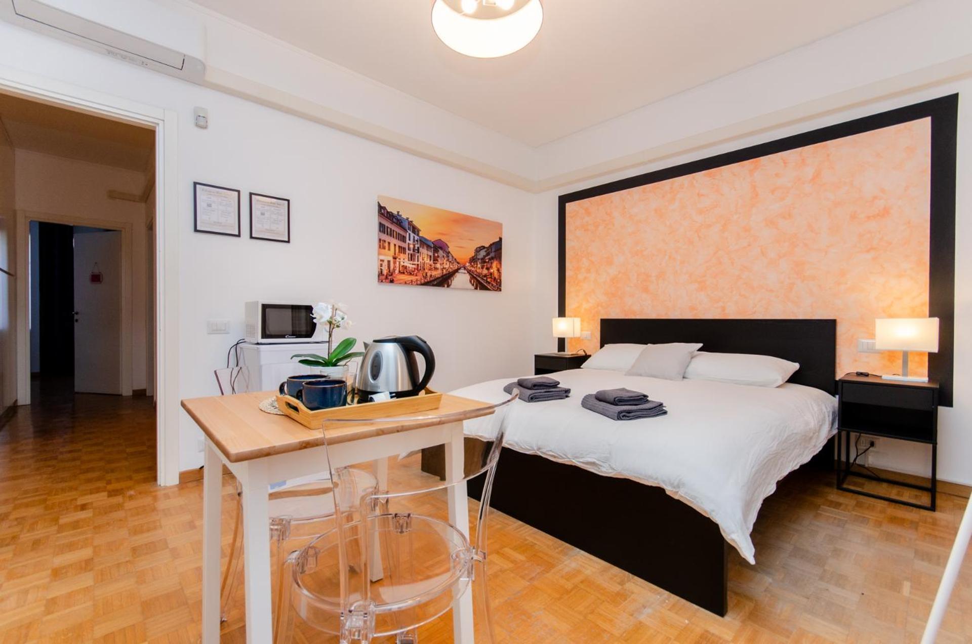Homestay Orange *