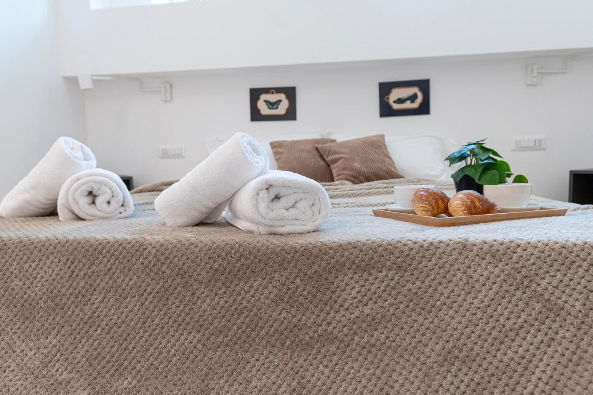 Apartment Grazioli 28 Milan