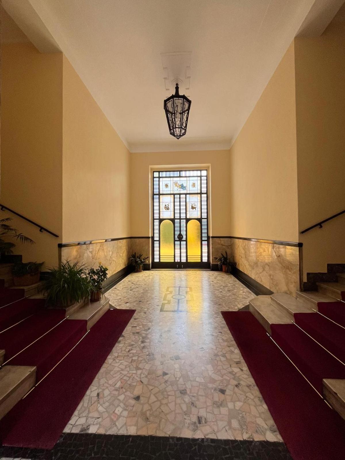 Atelier Grandi Apartment Milan
