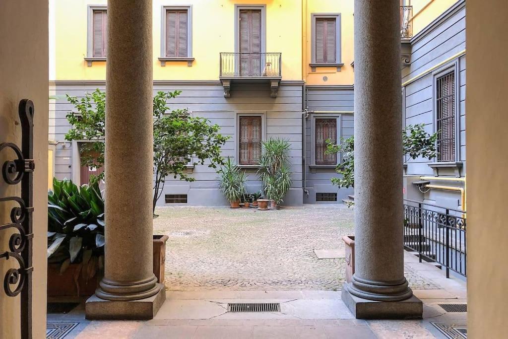 Petrarca, 16 - Nel Cuore Di * Milão