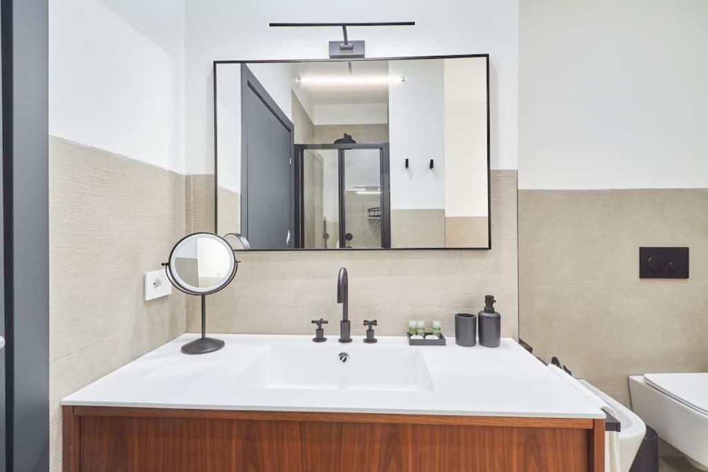 Easylife - Luxury Design With Jacuzzi Milan