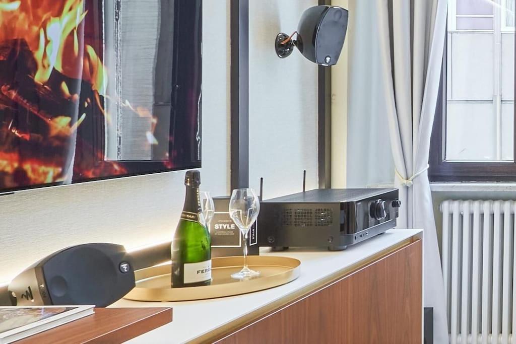 Easylife - Luxury Design With Jacuzzi Apartment Milan