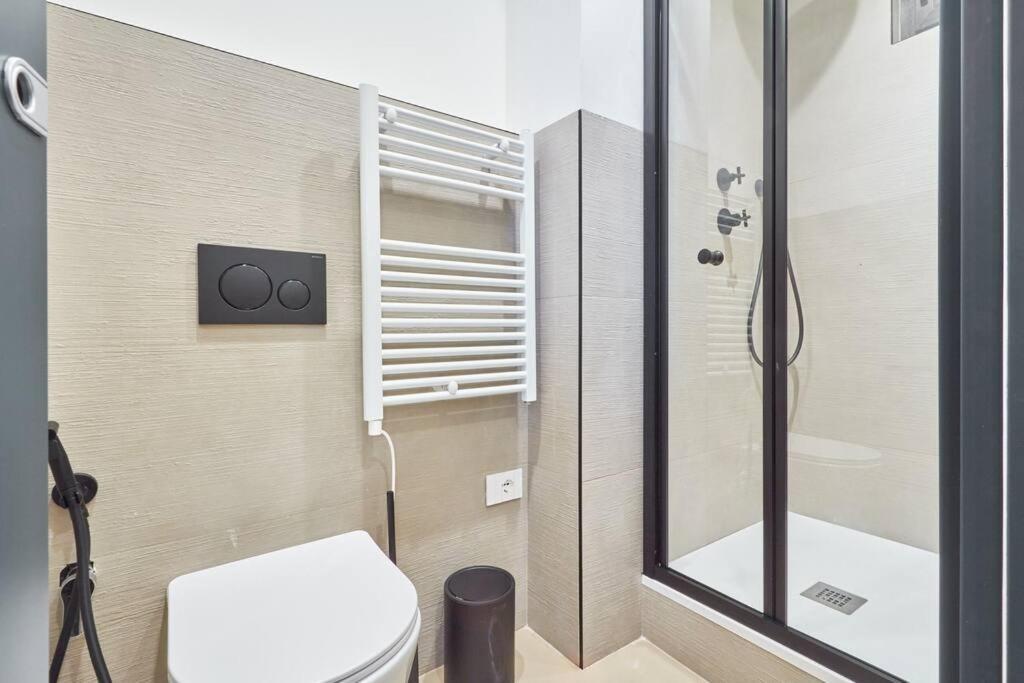 Easylife - Luxury Design With Jacuzzi Apartment