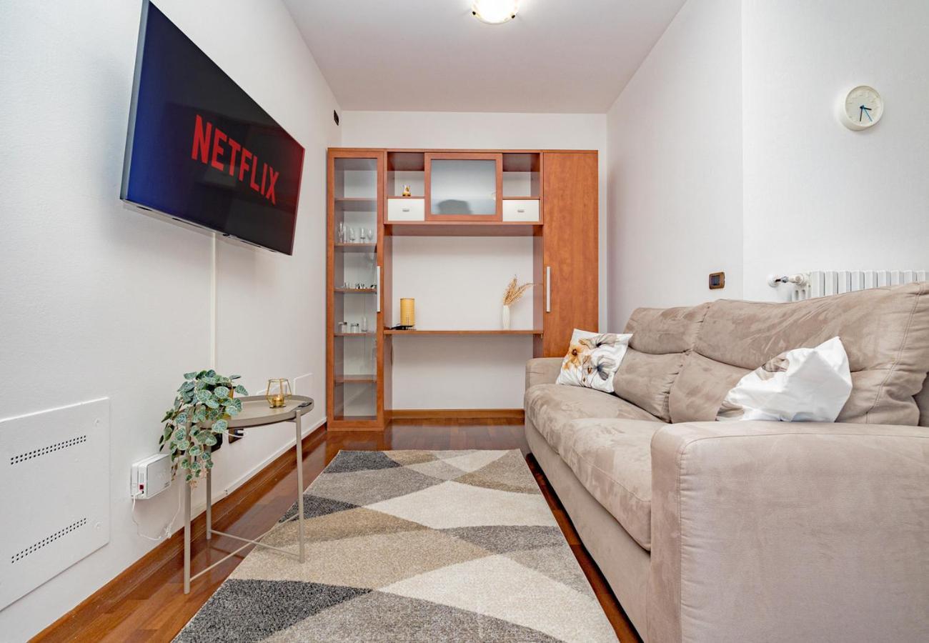 Arcimboldi's Terrace & Private Parking Apartamento *