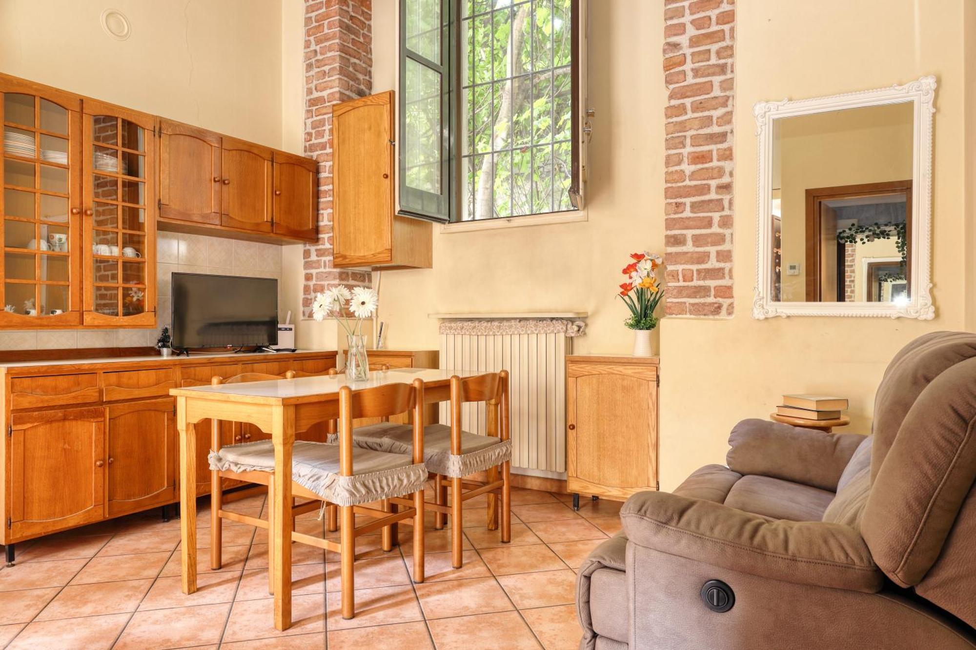 Joivy Charming Flat In Porta Romana Apartment *