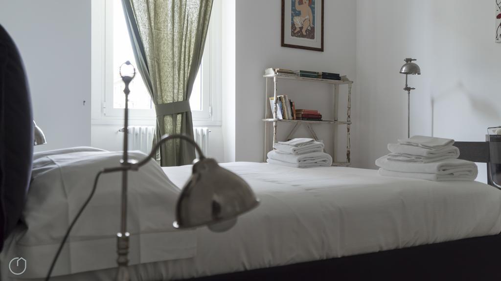 The Rent - Goldoni Apartment Milan